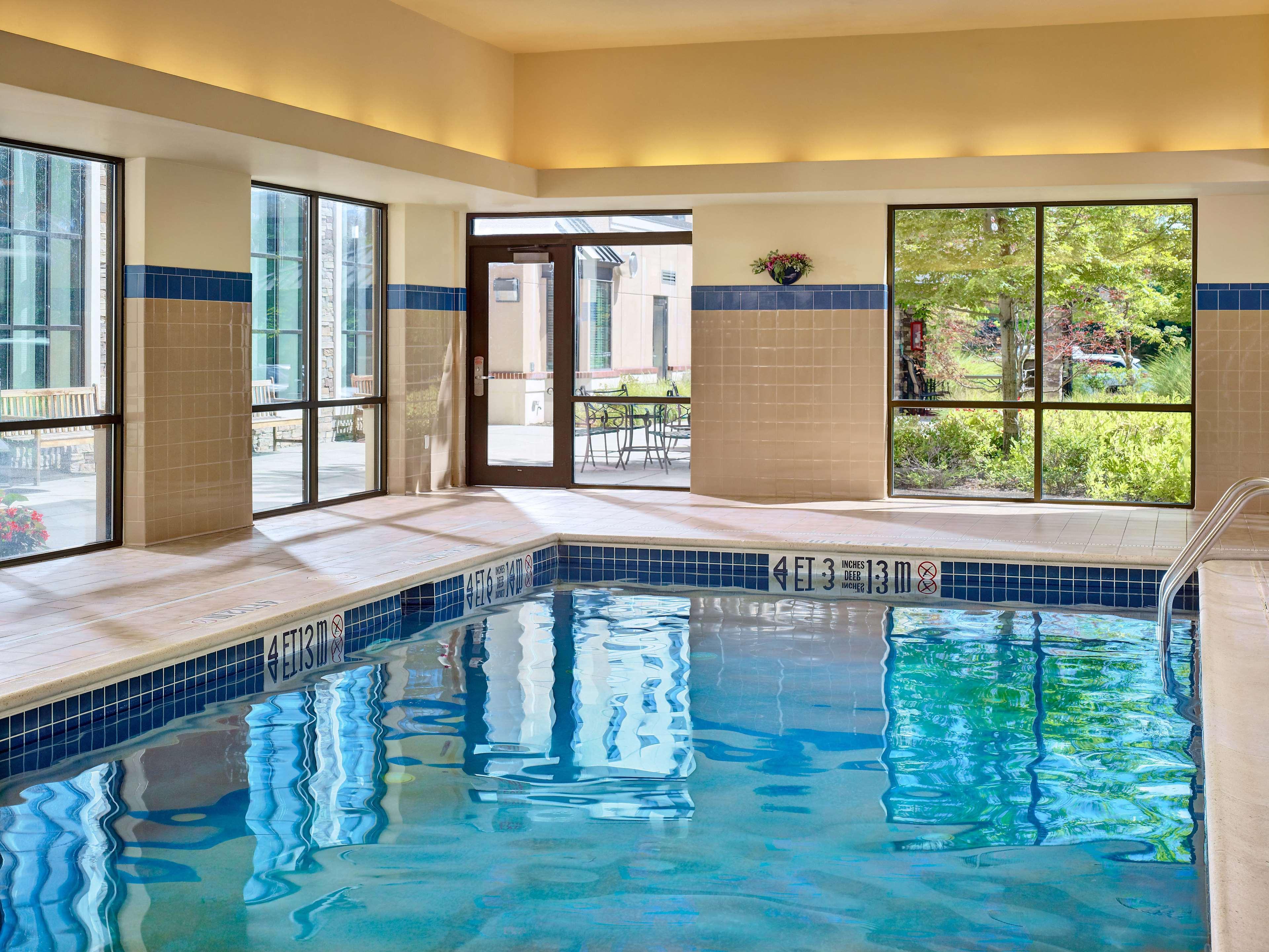 Sonesta Es Suites Burlington Exterior photo